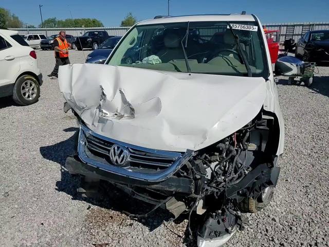 2010 Volkswagen Routan Sel VIN: 2V4RW6DX3AR218253 Lot: 85756305