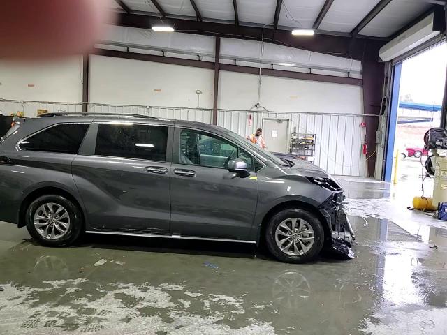2025 Toyota Sienna Xle VIN: 5TDYRKEC5SS255914 Lot: 89887475