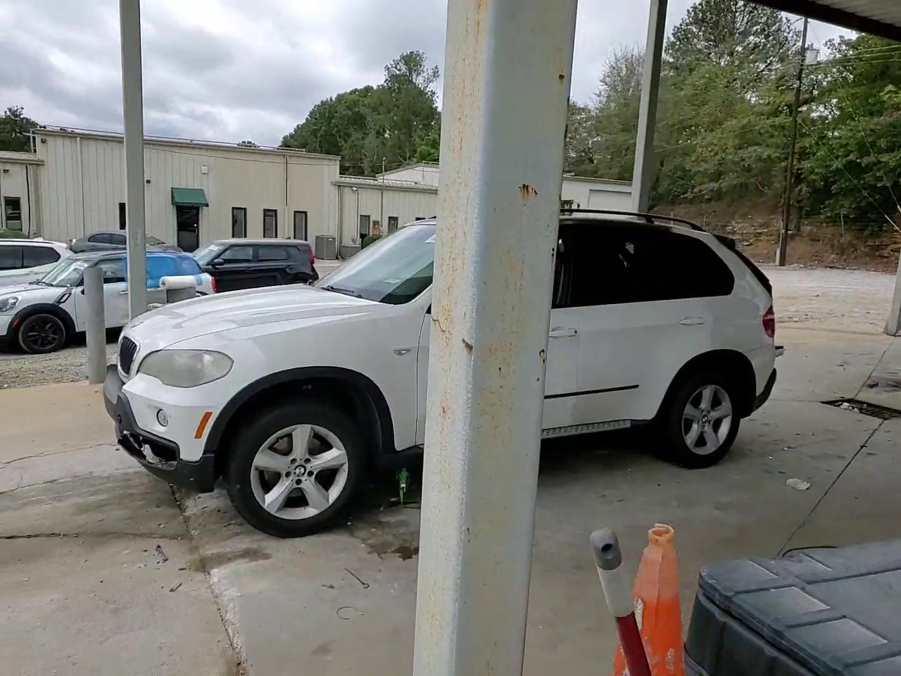 Фото: 5UXFE4C56AL379210