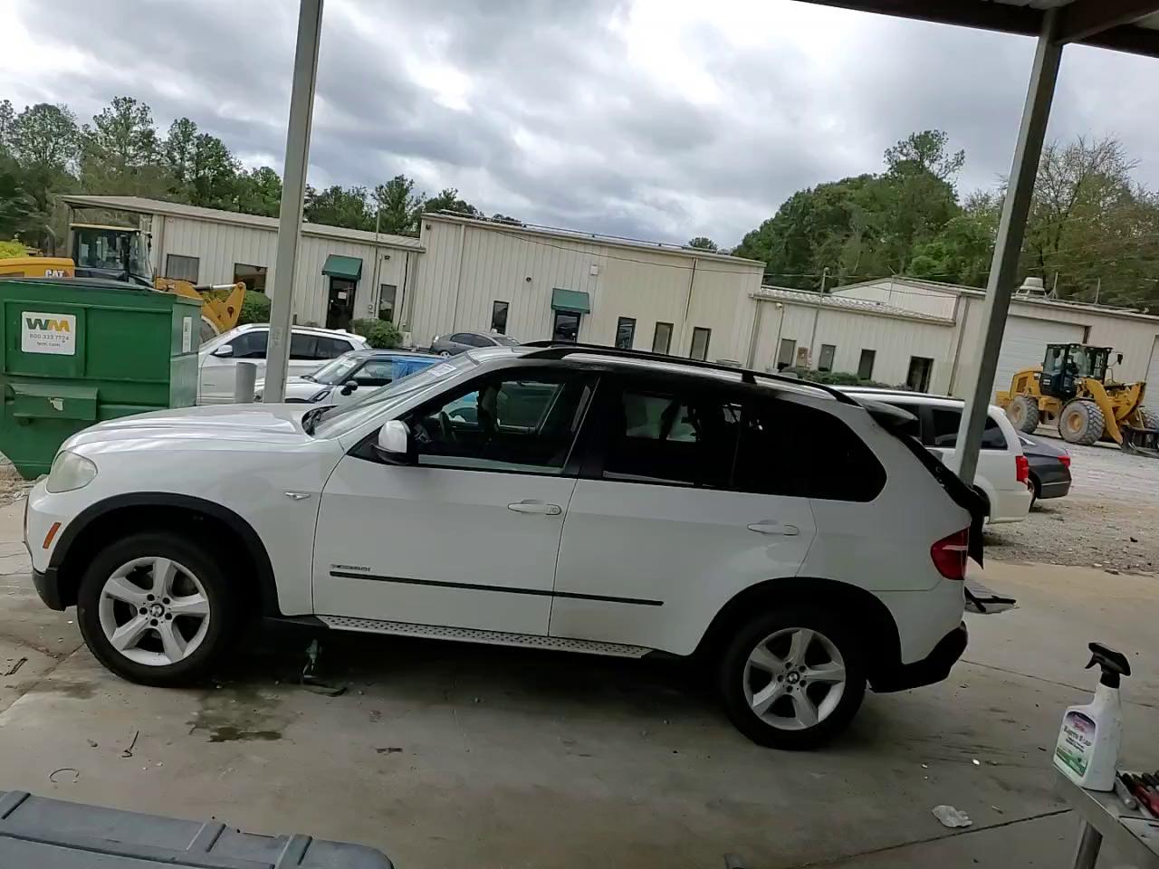 Фото: 5UXFE4C56AL379210