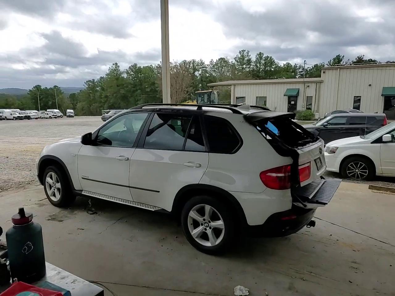 Фото: 5UXFE4C56AL379210