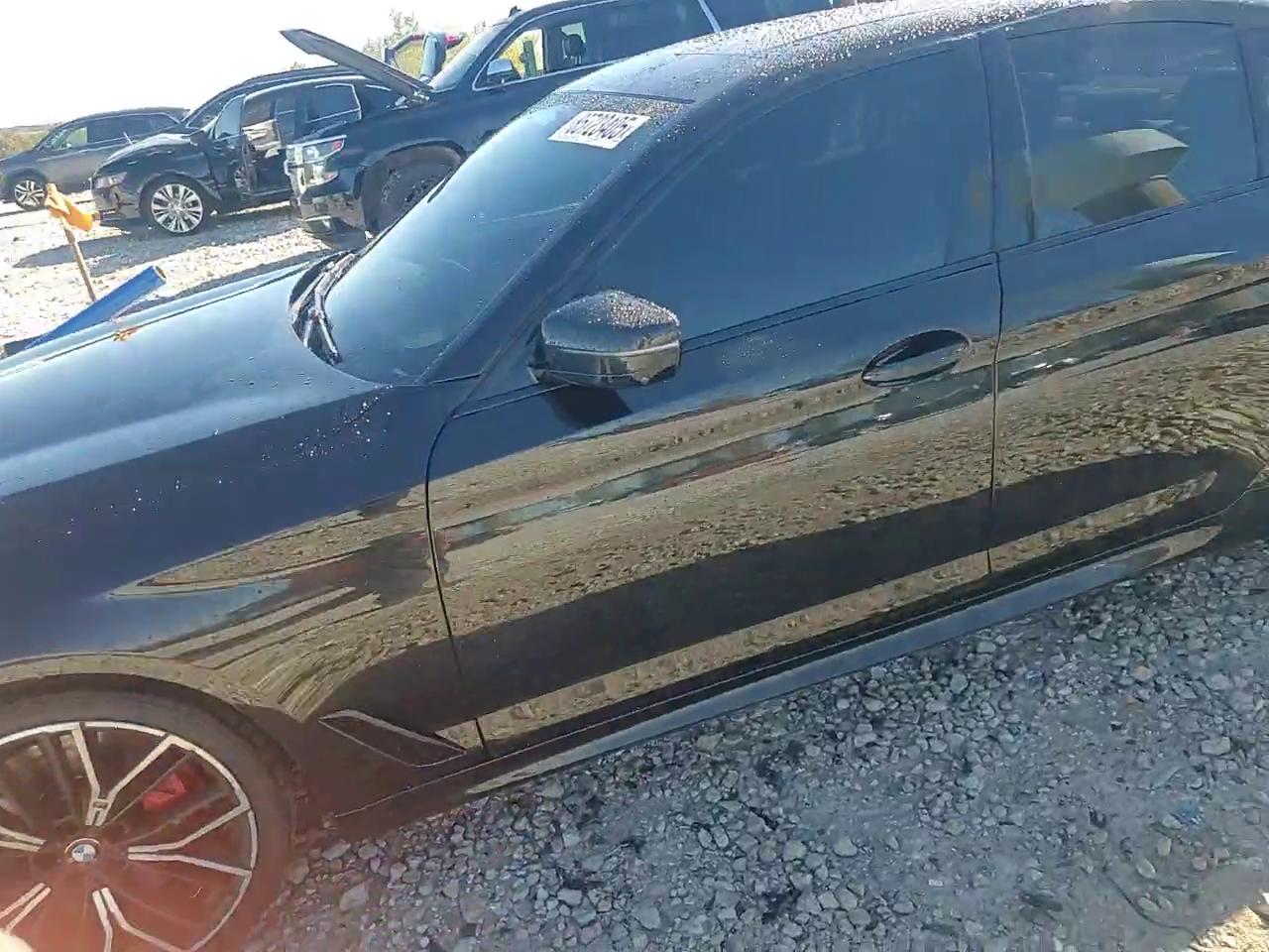 Фото: WBA13BK05MCG11439