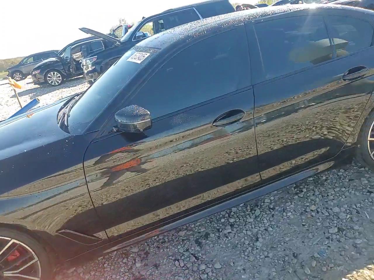 Фото: WBA13BK05MCG11439