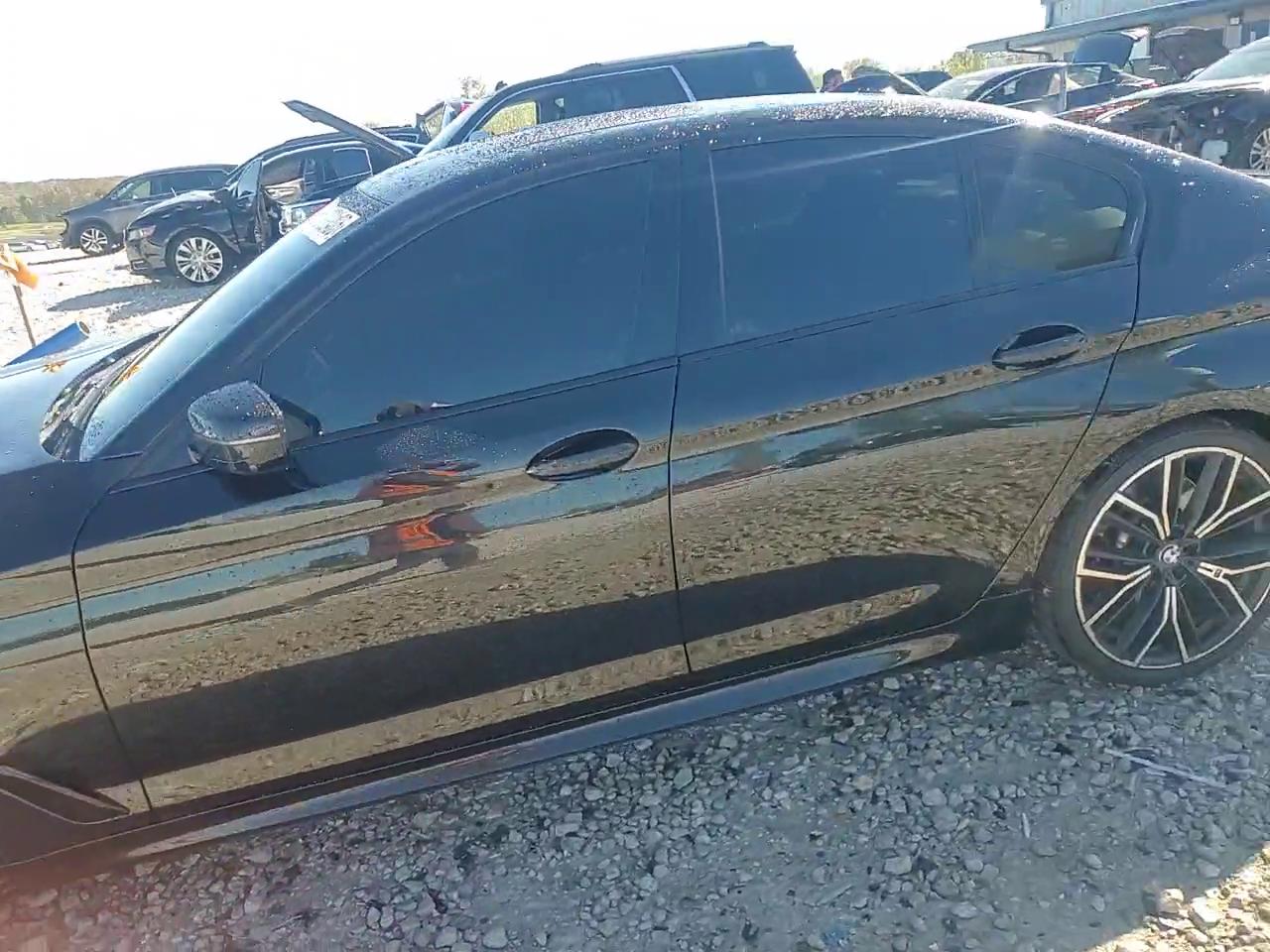 Фото: WBA13BK05MCG11439