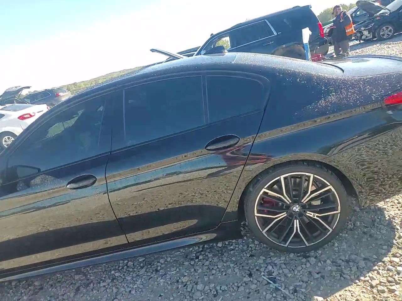 Фото: WBA13BK05MCG11439