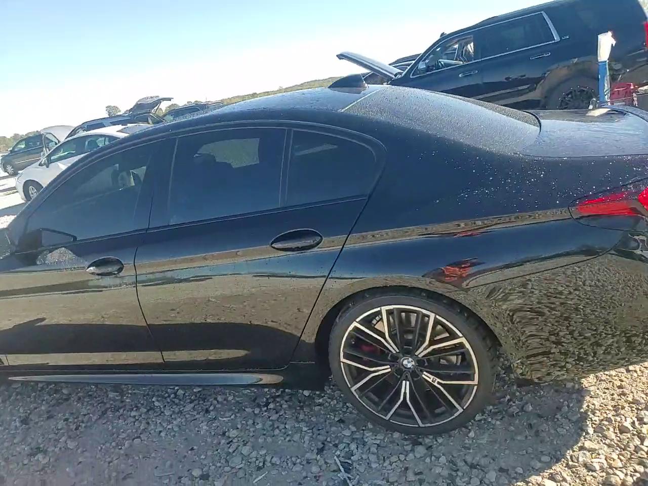 Фото: WBA13BK05MCG11439