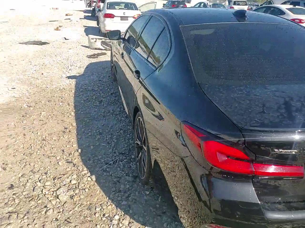 Фото: WBA13BK05MCG11439