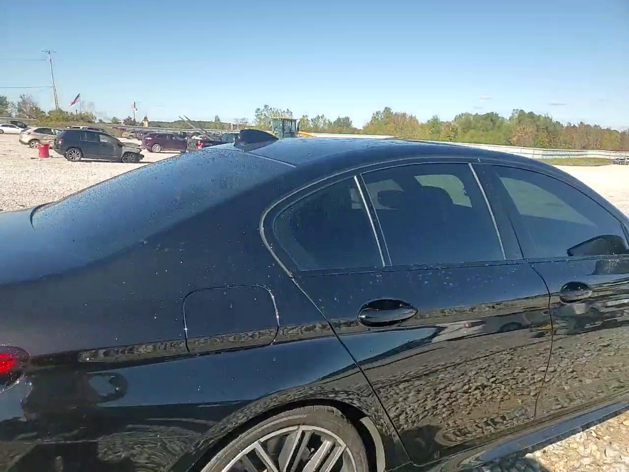 Фото: WBA13BK05MCG11439