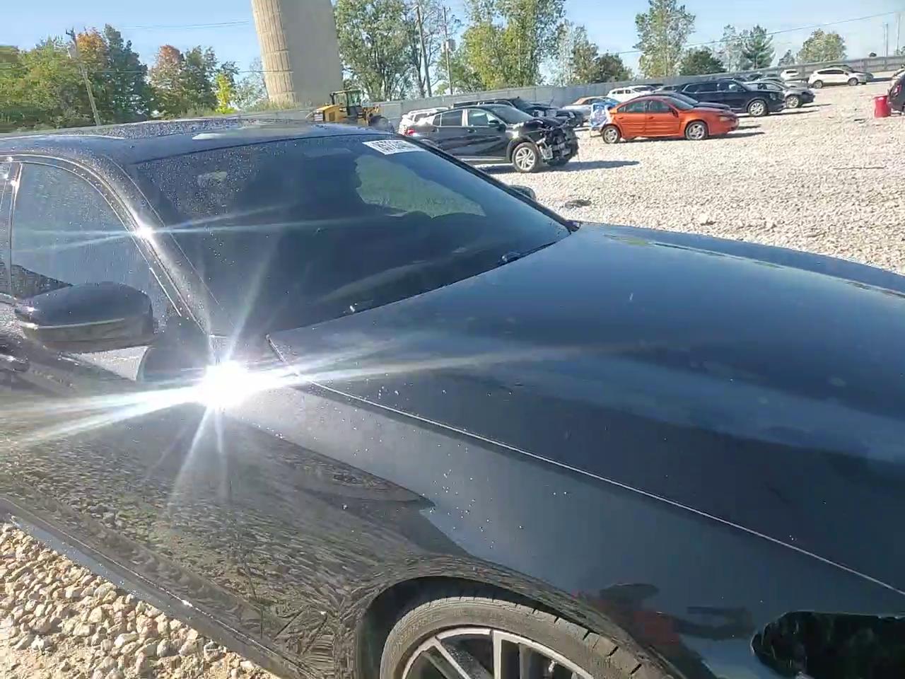 Фото: WBA13BK05MCG11439