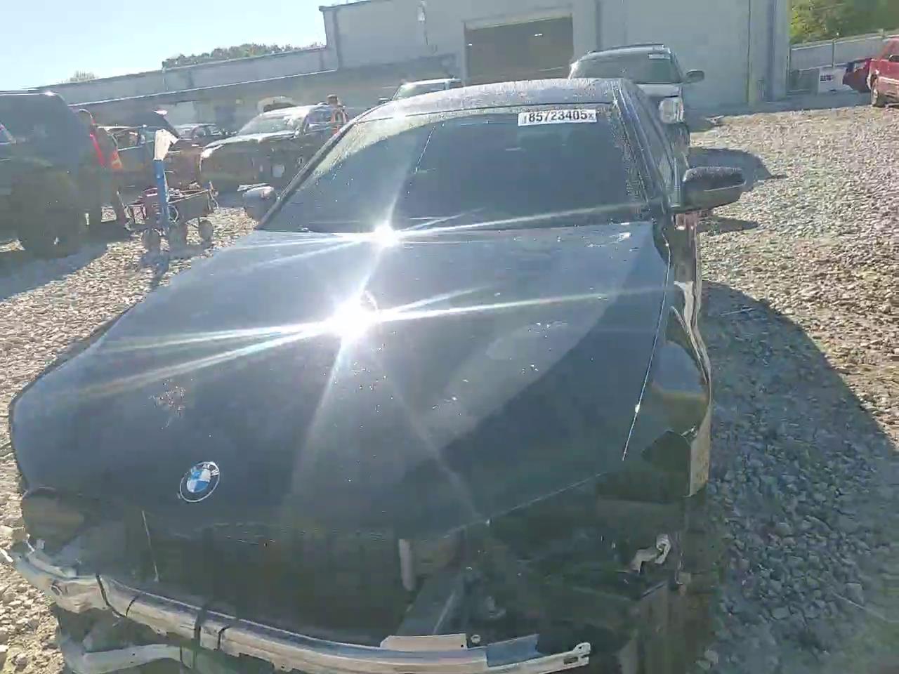 Фото: WBA13BK05MCG11439