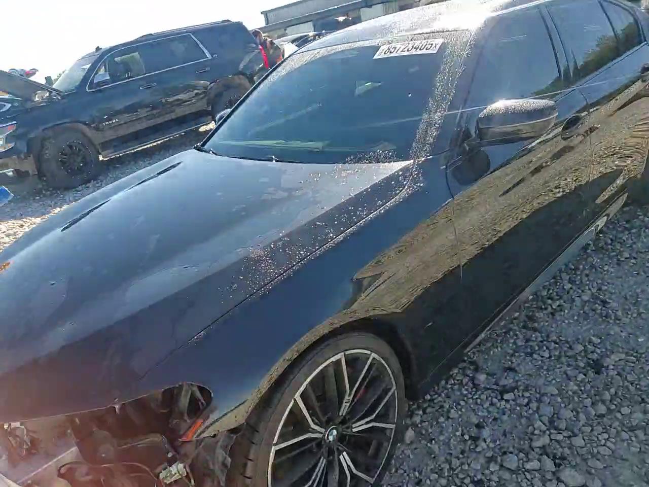 Фото: WBA13BK05MCG11439