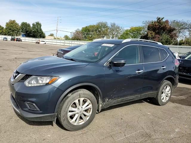 2015 Nissan Rogue S VIN: 5N1AT2MV4FC876070 Lot: 82303495