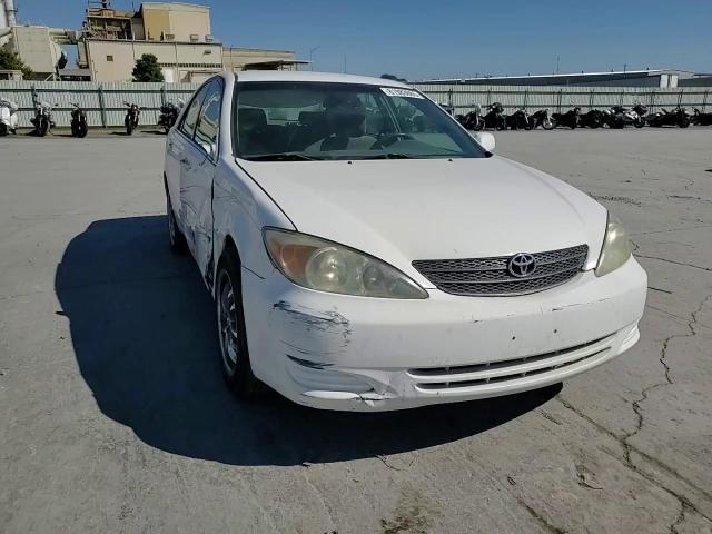 2003 Toyota Camry Le VIN: 4T1BE32K33U191478 Lot: 94662705
