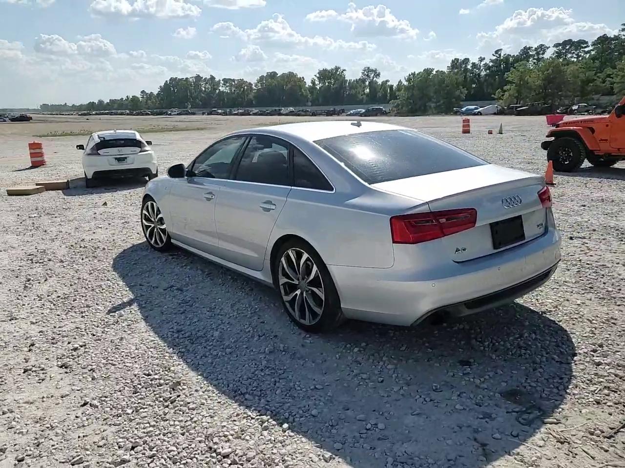 Фото: WAUHGAFC3CN171318