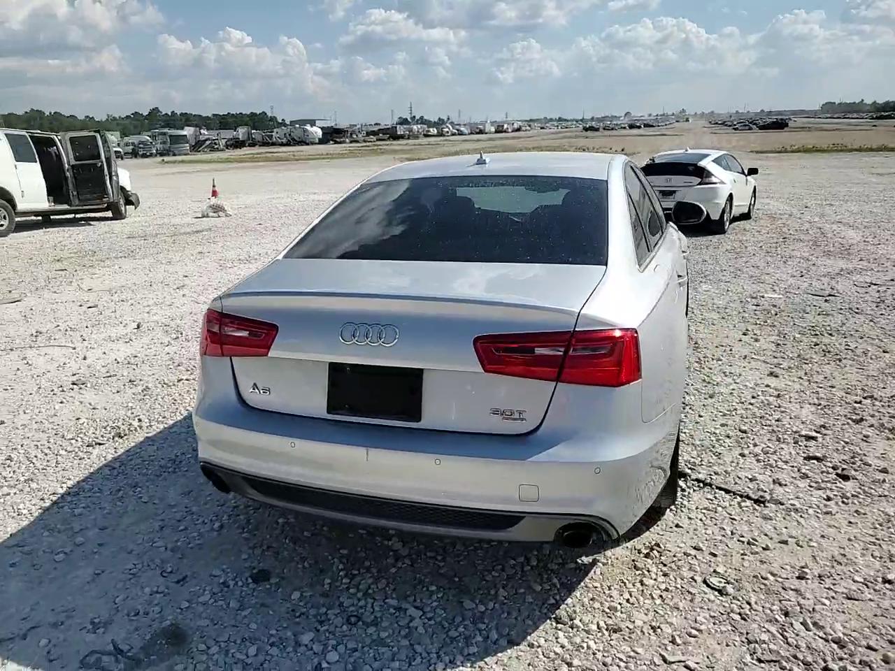 Фото: WAUHGAFC3CN171318