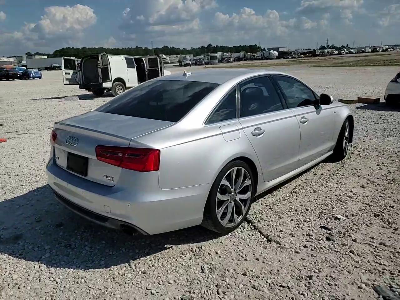 Фото: WAUHGAFC3CN171318