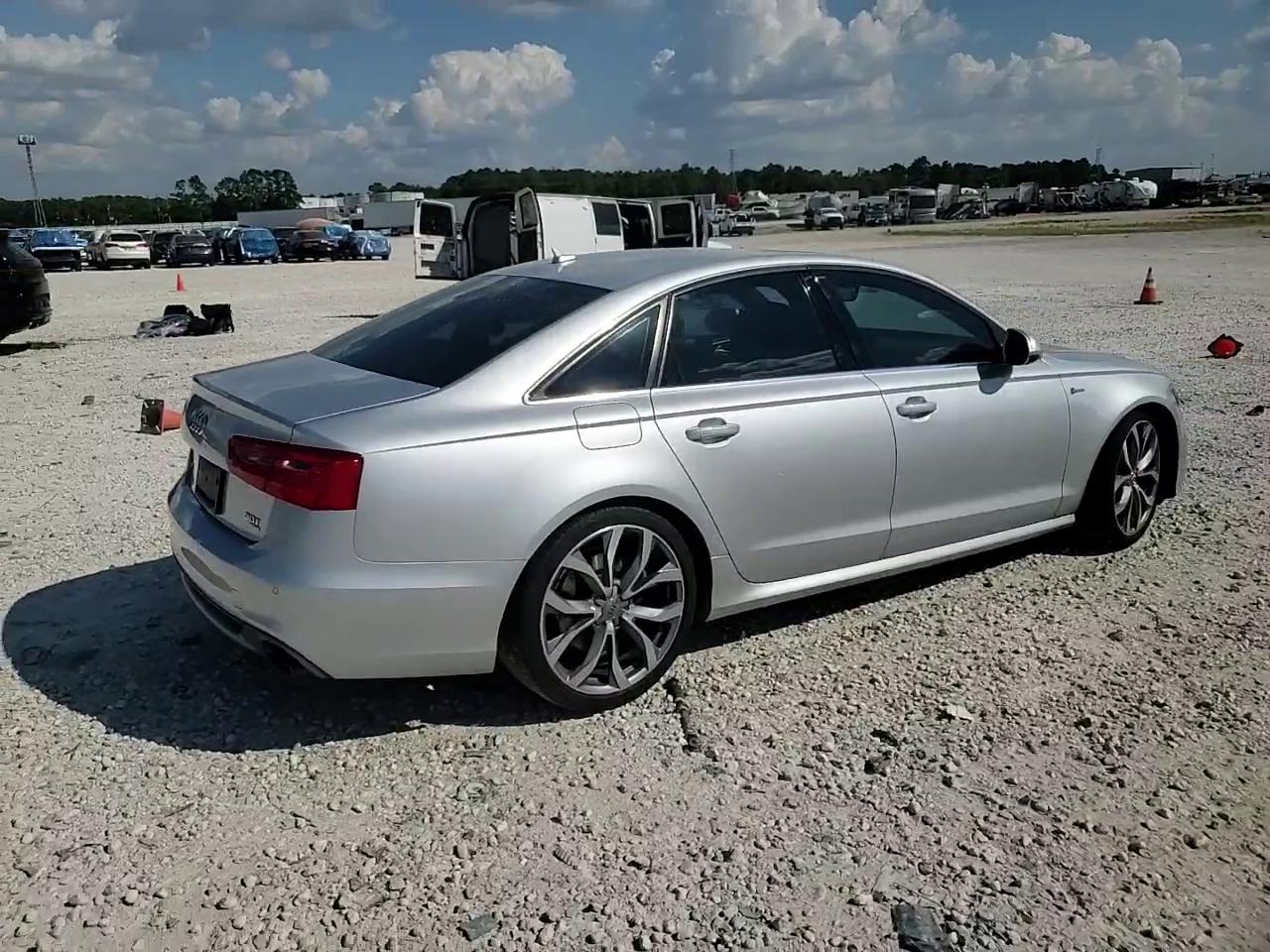 Фото: WAUHGAFC3CN171318