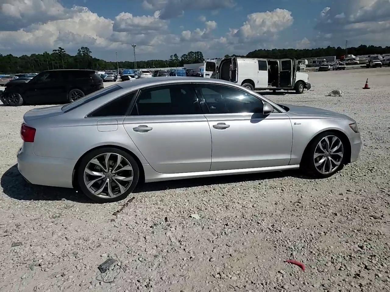 Фото: WAUHGAFC3CN171318