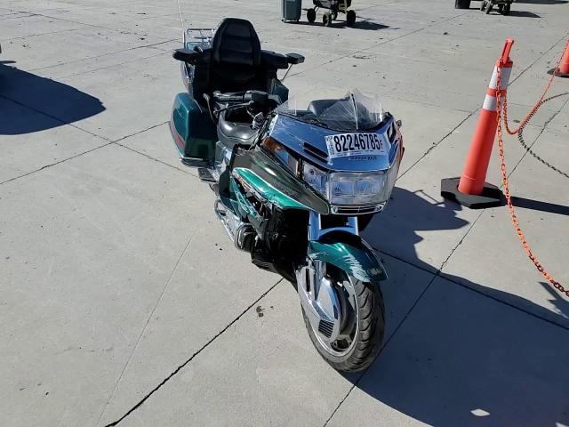 1996 Honda Gl1500 A/2 VIN: 1HFSC2206TA802596 Lot: 82246785