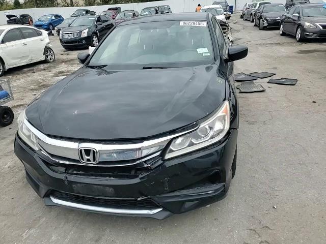 2017 Honda Accord Sport VIN: 1HGCR2F51HA142236 Lot: 86229455