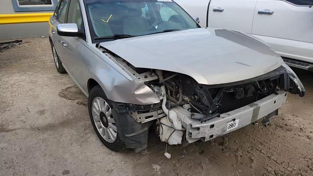 2009 Mercury Sable VIN: 1MEHM40W89G617233 Lot: 82434435