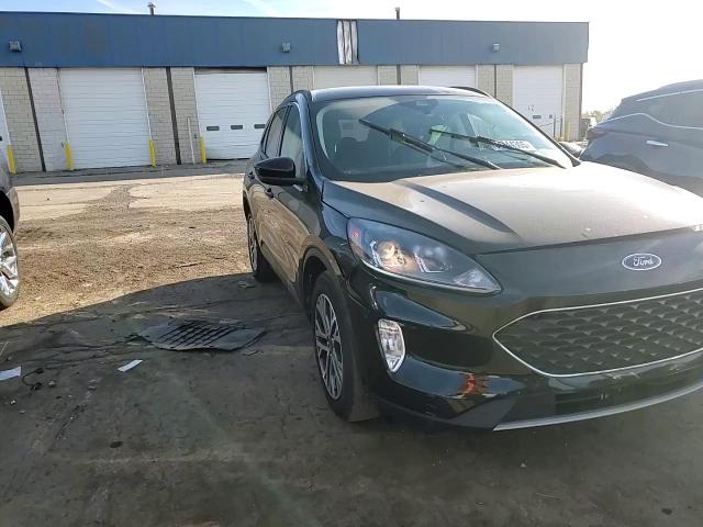 2021 Ford Escape Sel VIN: 1FMCU0H67MUB24061 Lot: 84944305