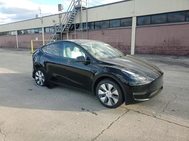 2023 Tesla Model Y VIN: 7SAYGDEE6PA181370 Lot: 89869915