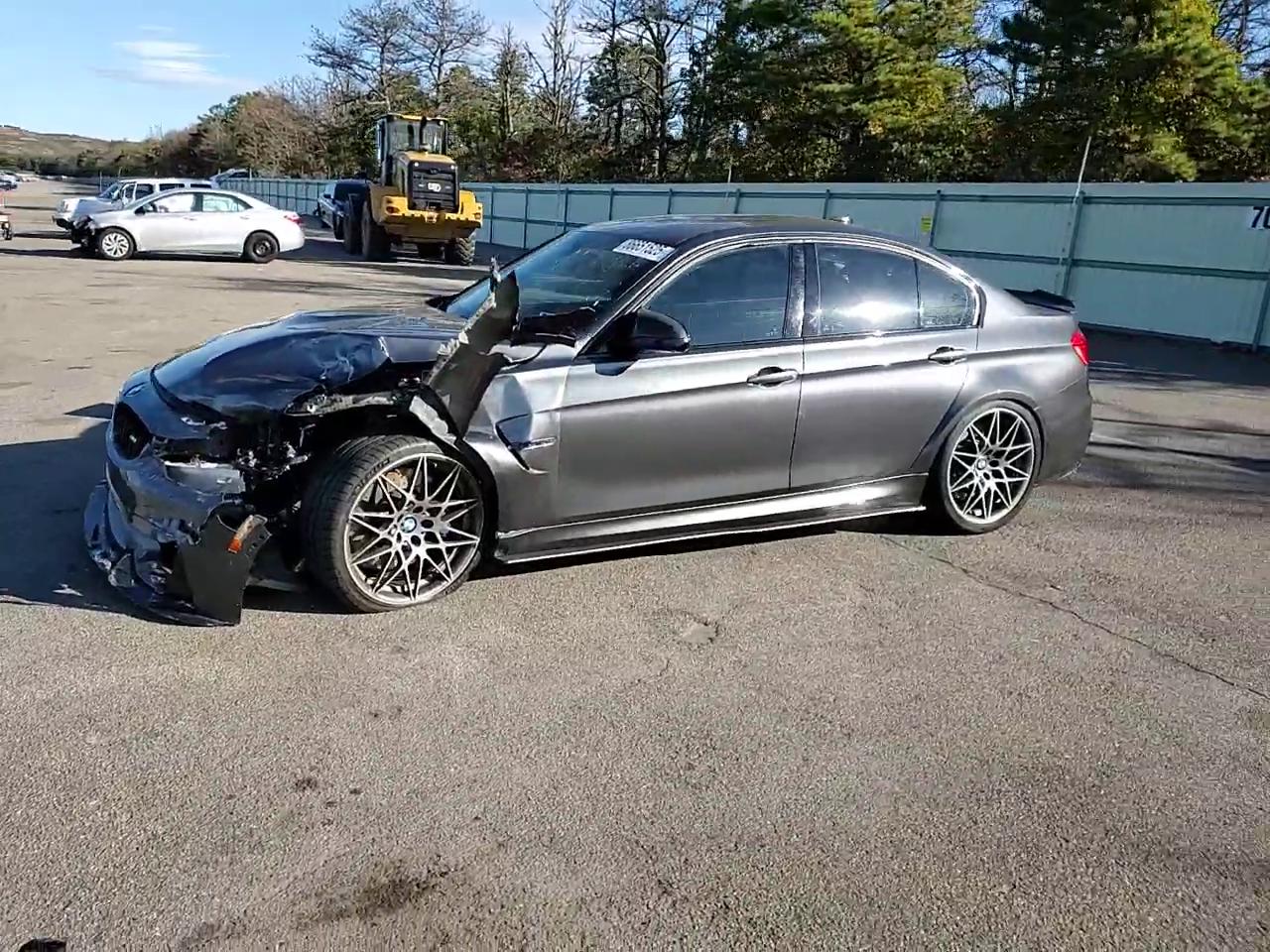 Фото: WBS8M9C53H5G84684