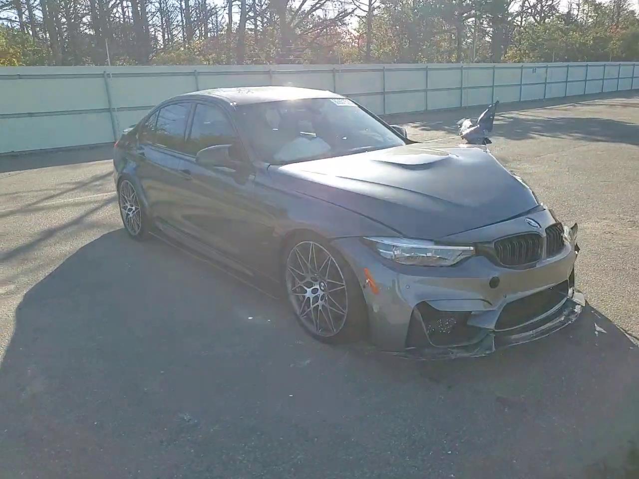 Фото: WBS8M9C53H5G84684