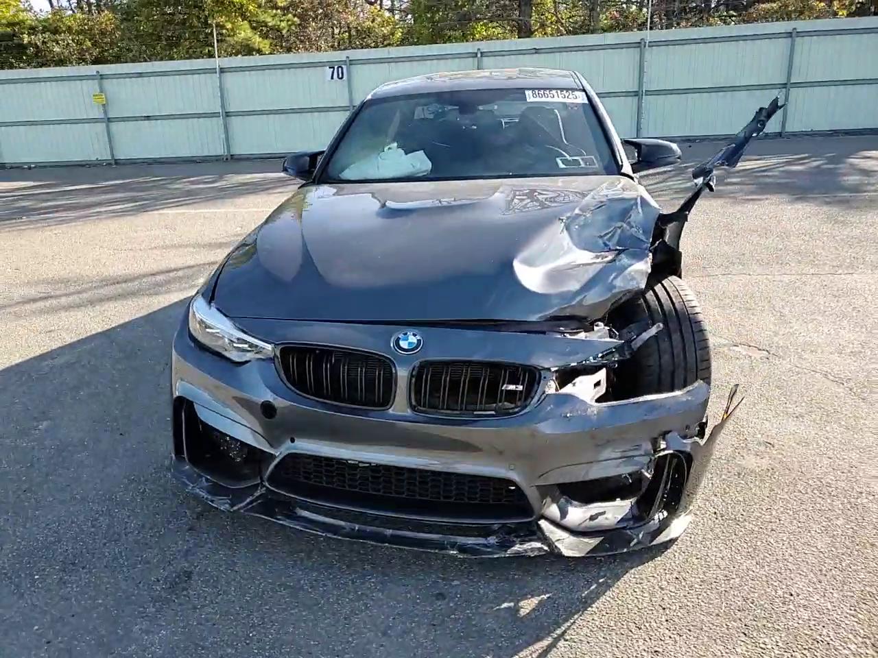 Фото: WBS8M9C53H5G84684