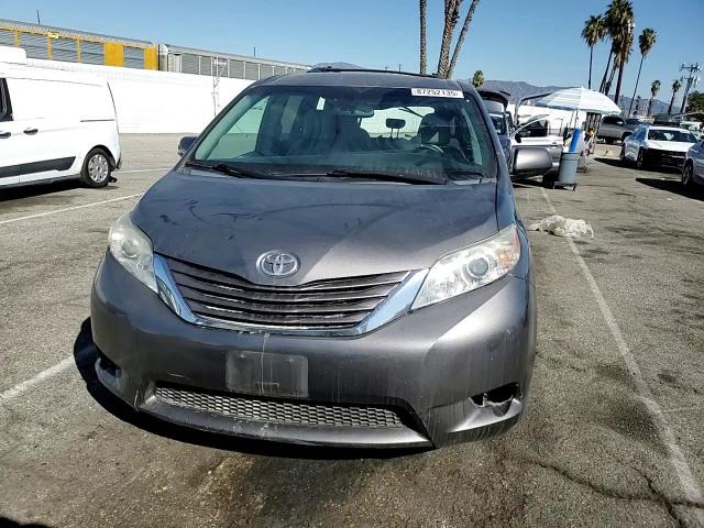 2015 Toyota Sienna Le VIN: 5TDKK3DC8FS643145 Lot: 87252135