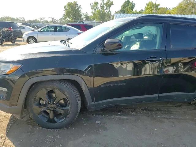 2019 Jeep Compass Latitude VIN: 3C4NJDBB9KT828045 Lot: 82382055