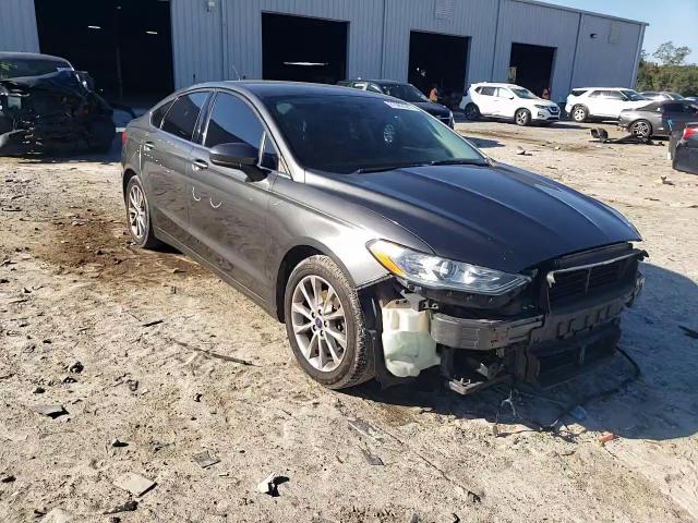 2017 Ford Fusion Se VIN: 3FA6P0HD1HR303965 Lot: 81982525