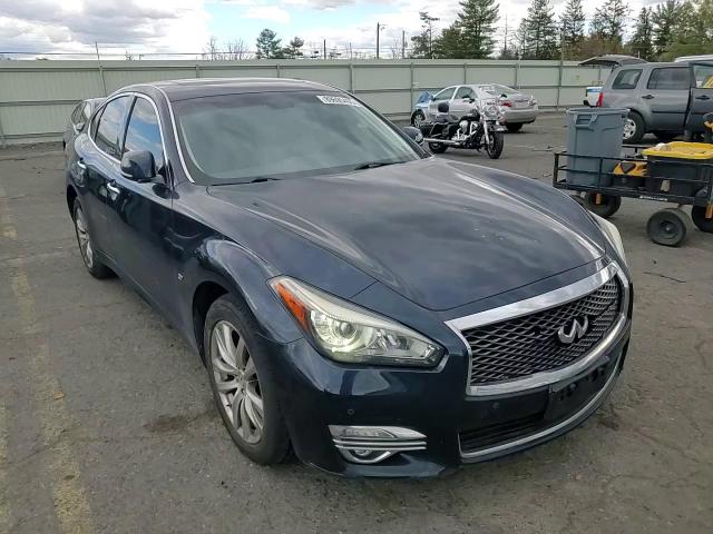 2018 Infiniti Q70 3.7 Luxe VIN: JN1BY1AR4JM220047 Lot: 89695405