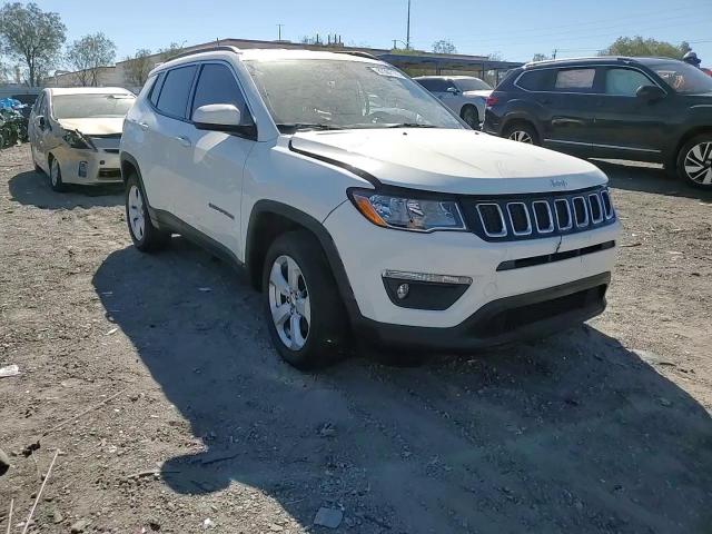2017 Jeep Compass Latitude VIN: 3C4NJCBB4HT694046 Lot: 87307115