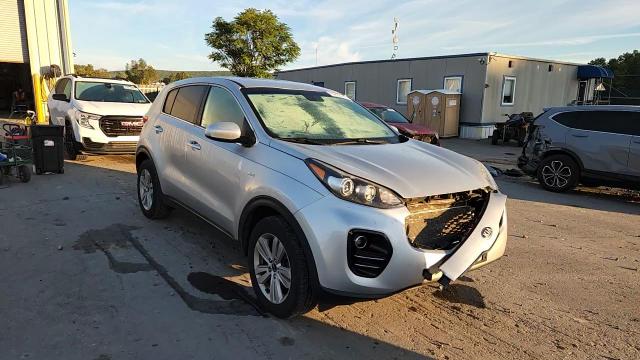 2017 Kia Sportage Lx VIN: KNDPMCACXH7235943 Lot: 84602065