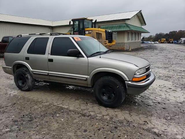 2001 Chevrolet Blazer VIN: 1GNCS13W412148856 Lot: 90370075