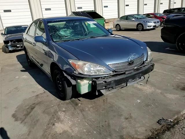 2003 Toyota Camry Le VIN: 4T1BE32K53U740985 Lot: 86210655