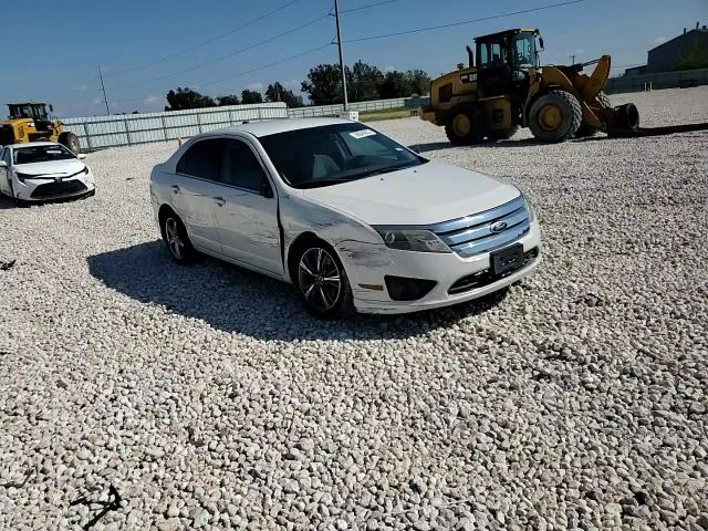 2011 Ford Fusion Se VIN: 3FAHP0HG5BR330869 Lot: 90049835