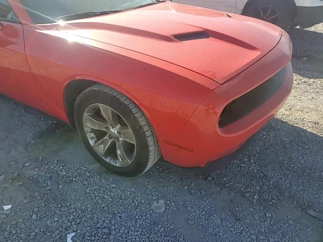 2018 Dodge Challenger Sxt VIN: 2C3CDZAG3JH112701 Lot: 86437415