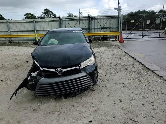 2017 Toyota Camry Le VIN: 4T1BF1FK2HU446723 Lot: 85264675