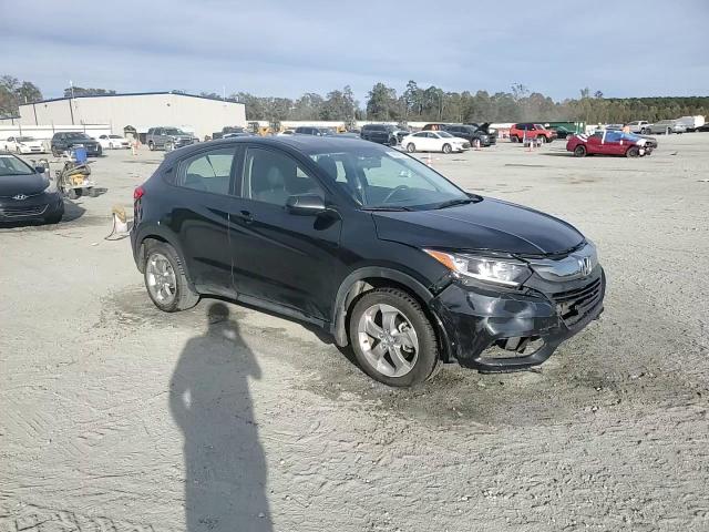 2021 Honda Hr-V Lx VIN: 3CZRU6H33MM741057 Lot: 89908555