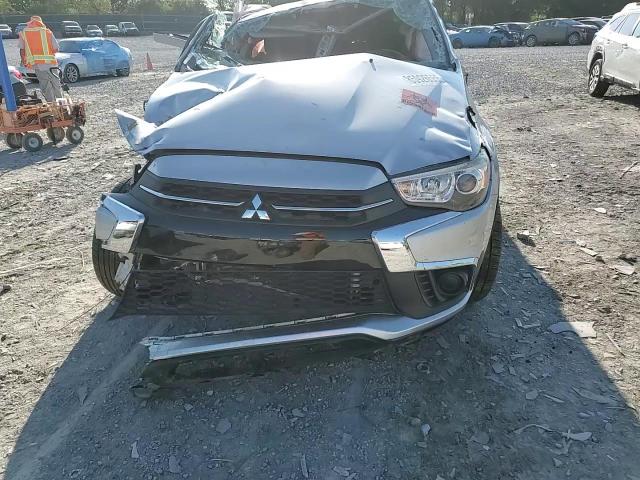 2018 Mitsubishi Outlander Sport Es VIN: JA4AR3AU4JZ017596 Lot: 85926555