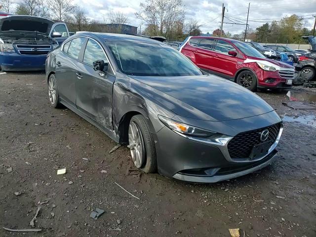 2021 Mazda 3 Preferred VIN: 3MZBPACL8MM251705 Lot: 90800385