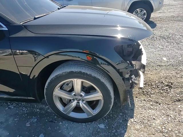 2019 Audi E-Tron Premium Plus VIN: WA1LAAGE9KB023652 Lot: 90629335