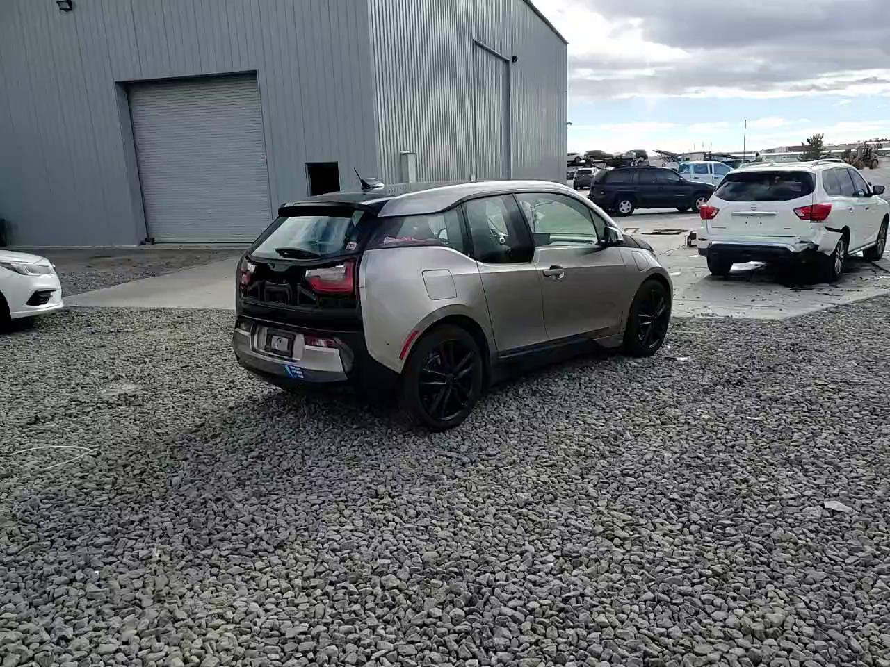 Фото: WBY1Z4C5XEV273318