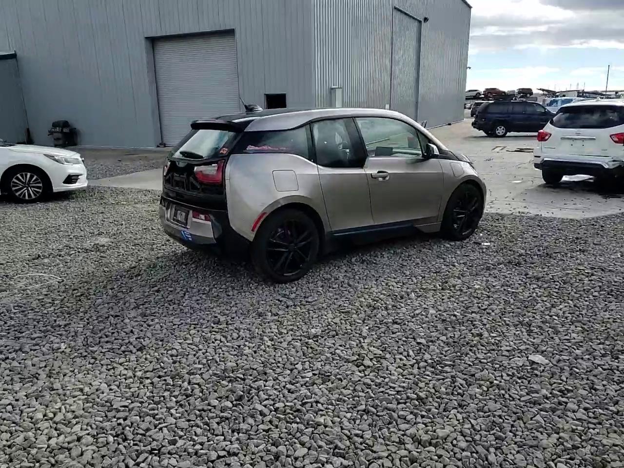 Фото: WBY1Z4C5XEV273318