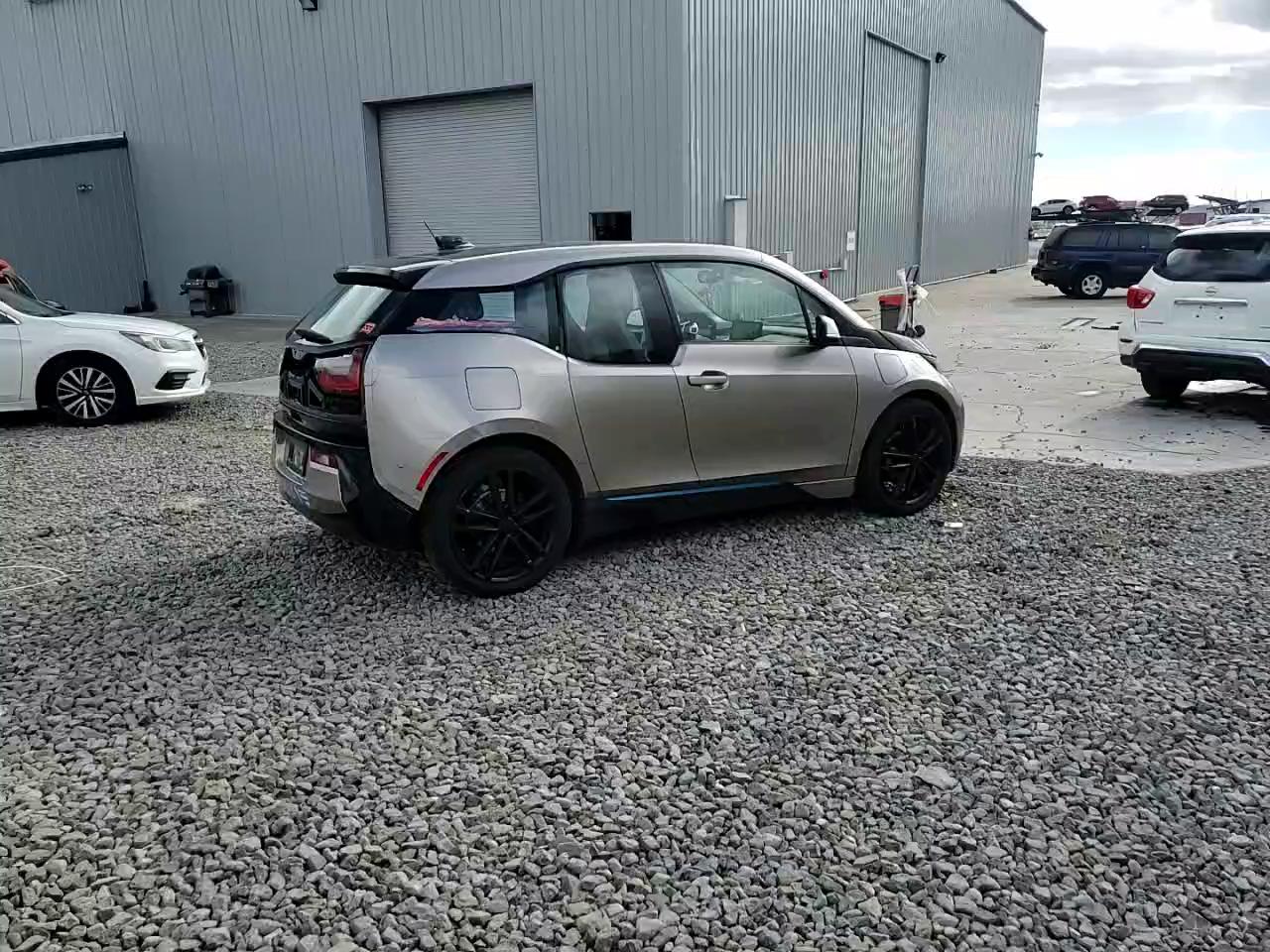 Фото: WBY1Z4C5XEV273318