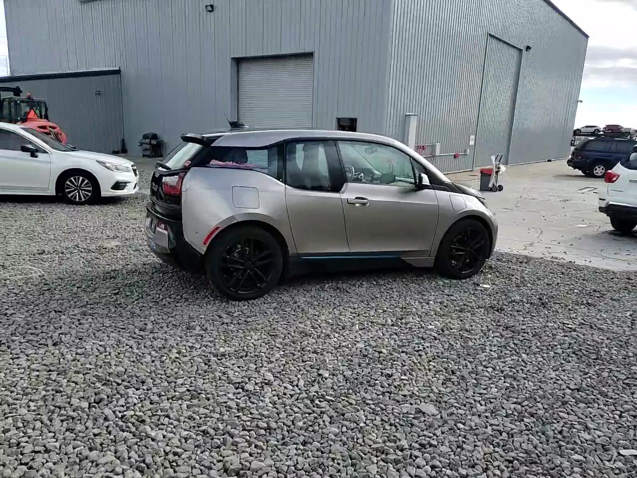 Фото: WBY1Z4C5XEV273318