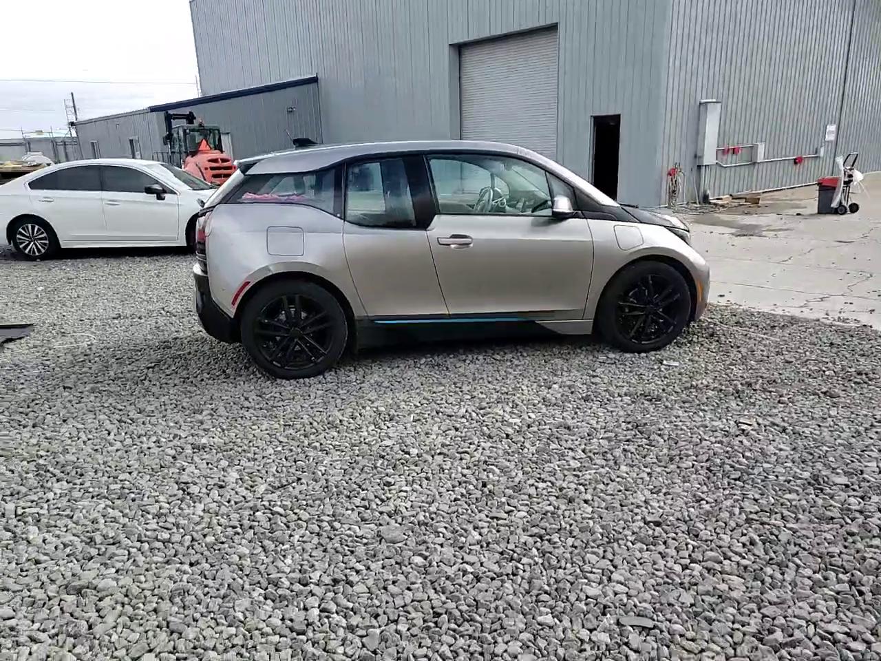 Фото: WBY1Z4C5XEV273318